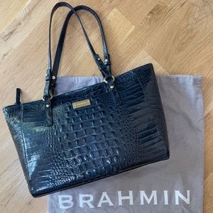 Brahmin Medium Arno Tote Navy
